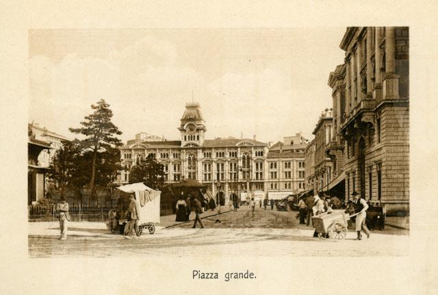 La Fototeca in piazza